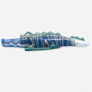 Cynthia Chuang Jewelry 10 Alligator Hand made Porcelain Brooch Signed
